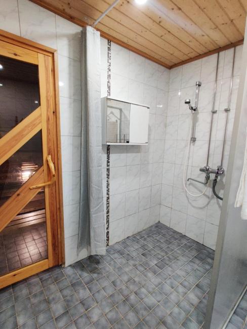 Cozy and Spacious Row House Images_2