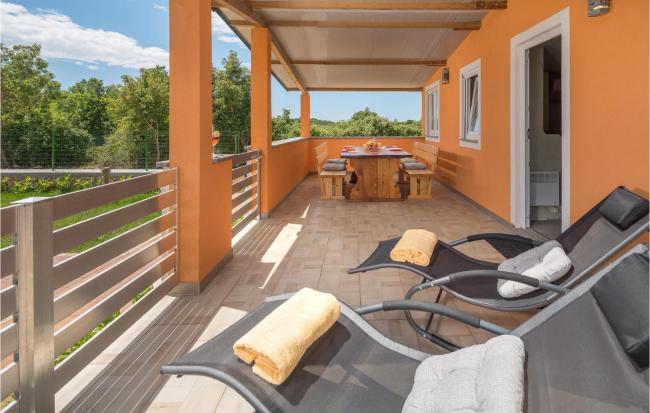 Awesome home in Rovinj with 2 Bedrooms and WiFi Images_1