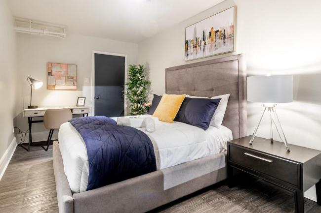 2BR Apt with Netflix -In the Heart of DT Hamilton Images_2