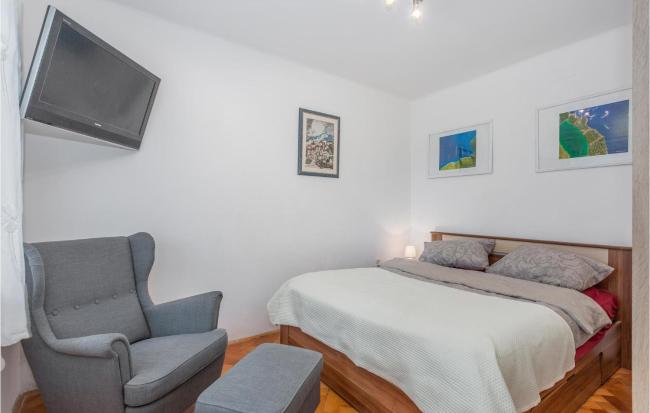 Amazing apartment in Rijeka with WiFi and 1 Bedrooms Images_4