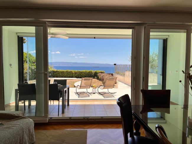 NEDA - Spacious apartment with sea view garden Images_3