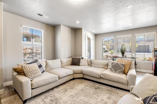 Cactus Oasis Images_1