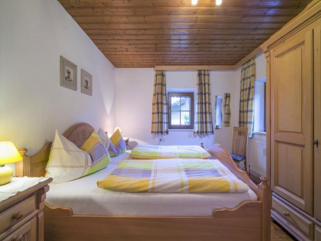 Apartment in Top Location in Fügen with Balcony Images_3