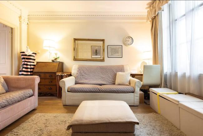 Pass the Keys Cosy 1 bedroom flat in Knightsbridge Images_1