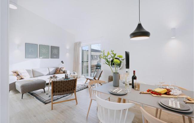 Awesome Home In Lembruch-Dümmer See With Wifi Images_1