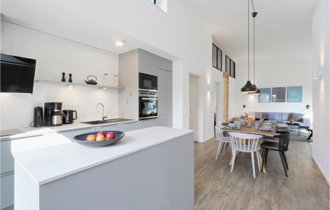 Awesome Home In Lembruch-Dümmer See With Sauna Images_5