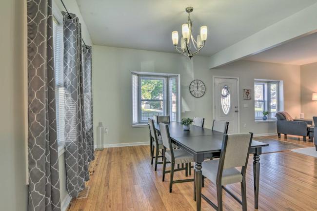Updated, Family-Friendly Flint Home with Yard! Images_5