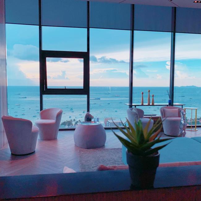 THE BASE holiday in Images_5