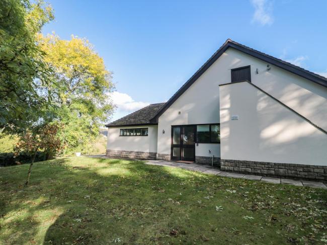 Eventide - Hill View Images_1