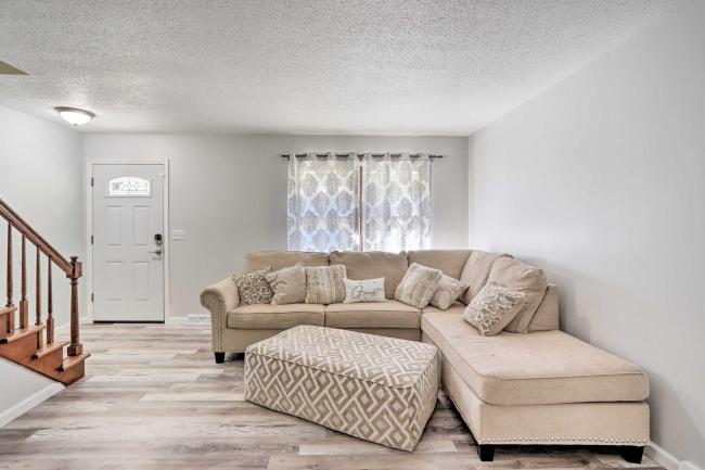 Cozy Duplex Close to Toledo Botanical Garden Images_4