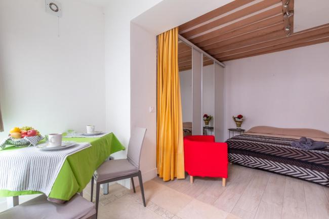 Nid d'amour - à 900m de la Tour Eiffel Images_5