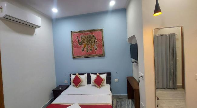 Hotel Natraj Palace Images_1