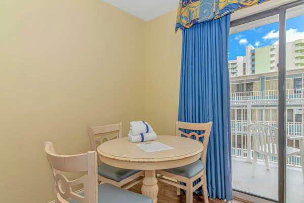 Ocean View Double Queen Suite! Sea Mist Resort 50612 - Perfect for 2-4 guests! Images_4