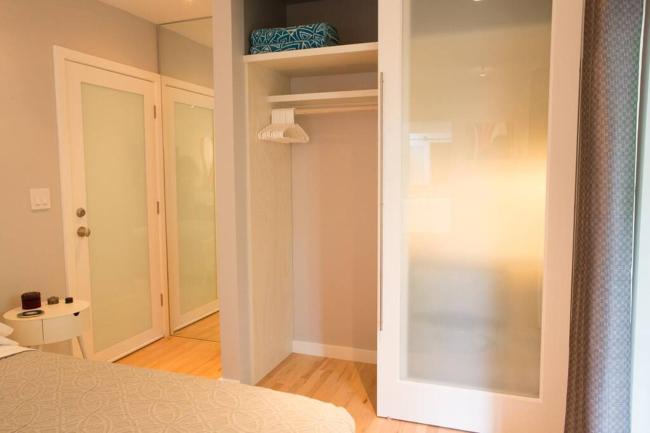 bright shiny lights studio Images_3