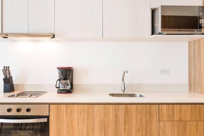1BR in top location, 100MB Wifi and ocean view Images_2