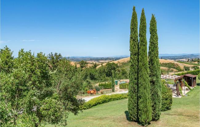 Nice Home In Montaione With Wifi Images_4