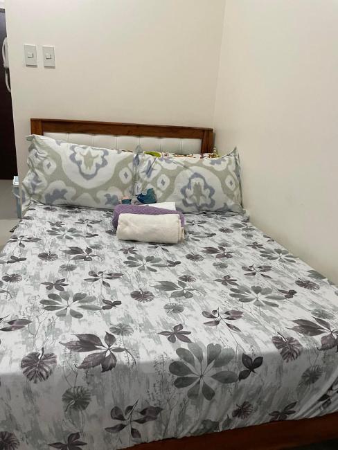 Studio with Netflix, 100MBPS wifi, Pool Access Images_1