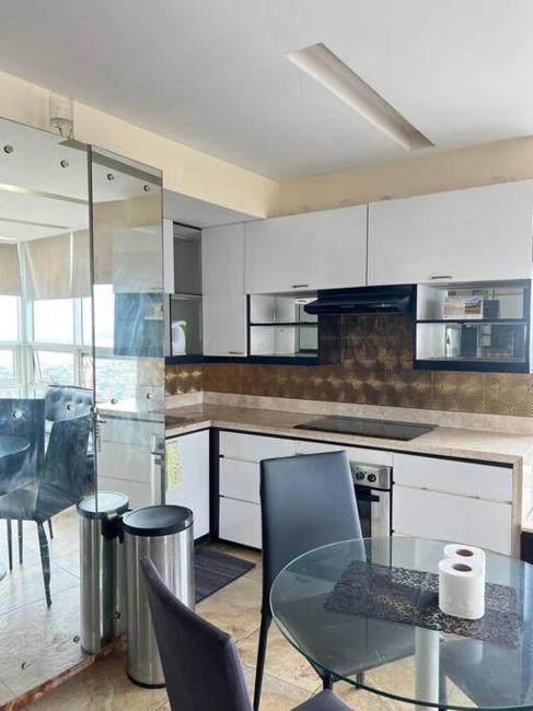 Studio with 180° View of Cebu Images_3