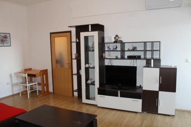 Apartment in Pula with sea view, loggia, air conditioning,WiFi 3616-1 Images_4