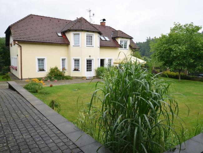 Tasteful villa in ernov with private pool Images_2