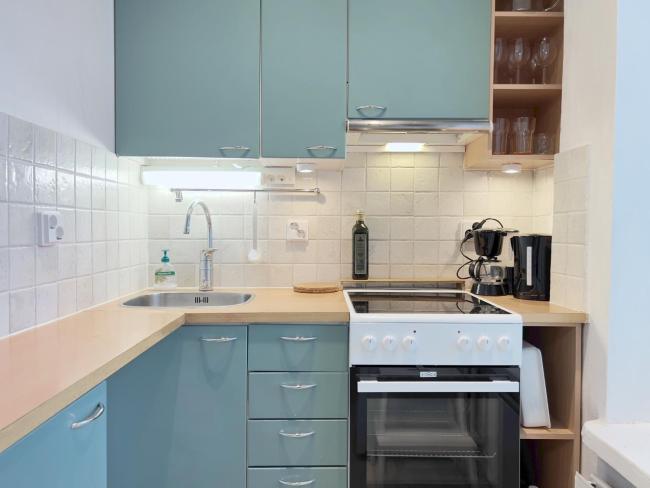 Authentic Central Apartment Helsinki Images_1