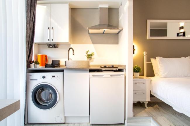 Invigorating Studio Flat near Kordon in Alsancak Images_5