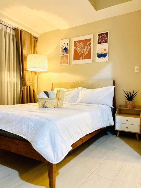 LOVELY 1BR unit in Uptown Parksuites ,BGC Images_1