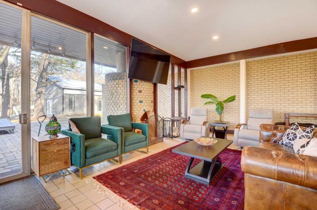 Stylish and Serene West Friendship Hidden Gem! Images_4