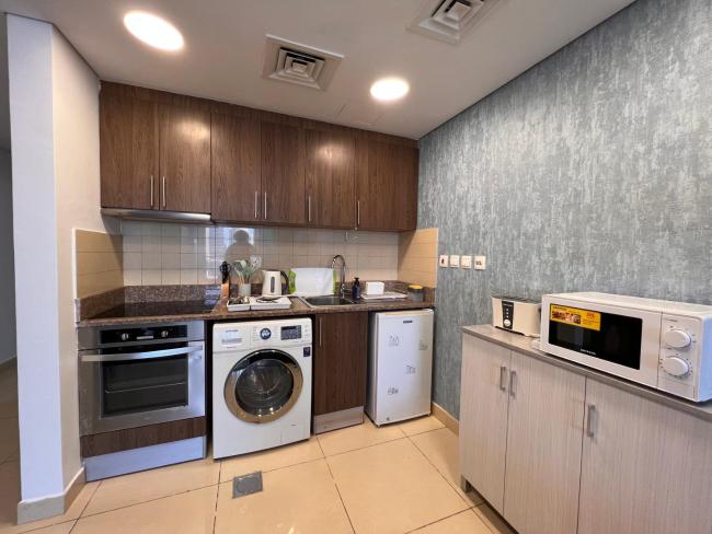 Cosmos Living Laguna MovenPick Near Dubai Marina Images_4