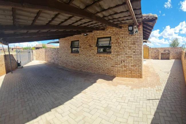HadedaOpiHoek Images_2