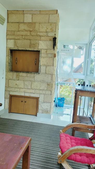 Apartamento encantador com lareira interna no Centro de Canela Images_4