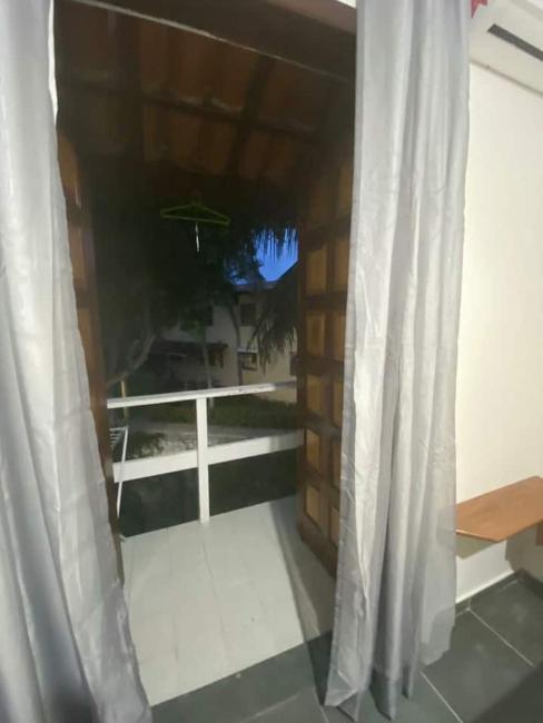 Pé na Areia Images_1