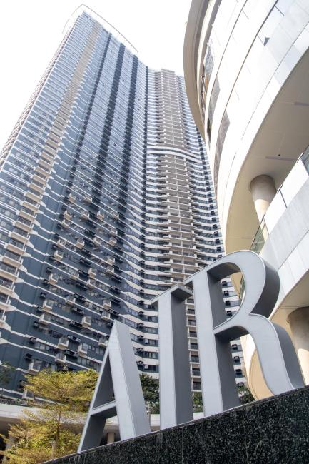 1 BR Condotel at Makati SMDC Air Images_5
