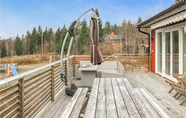 4 Bedroom Nice Home In Vdd Images_1