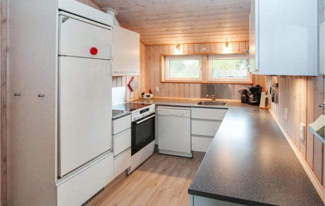 Nice Home In Sams With Kitchen Images_4