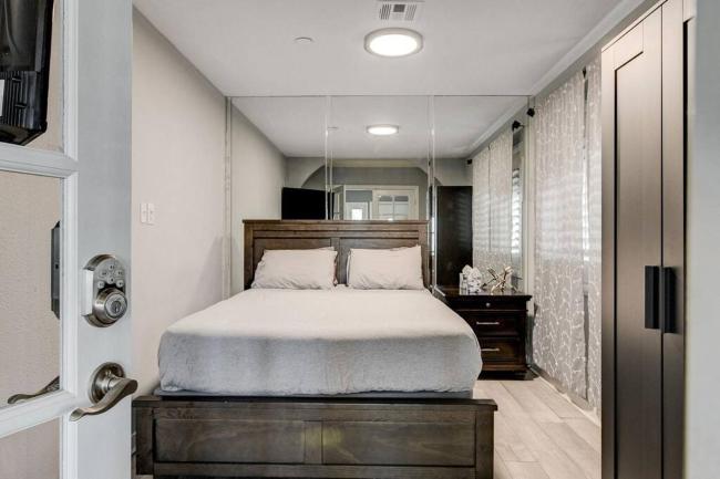 Resort-Style Paradise w 2 Pools Images_2