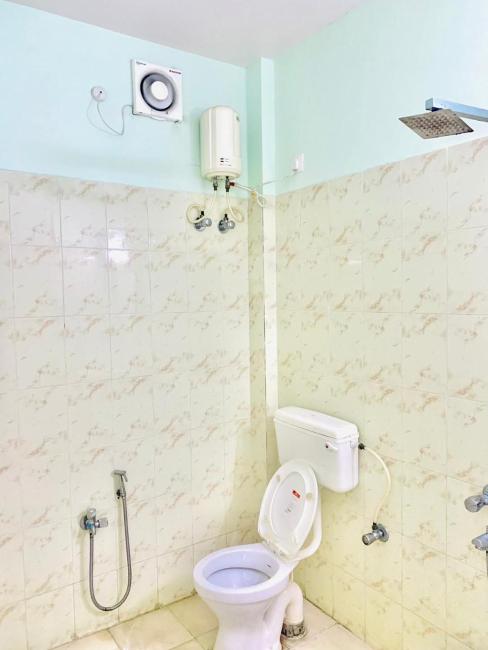 HOTEL GOURAV Images_3