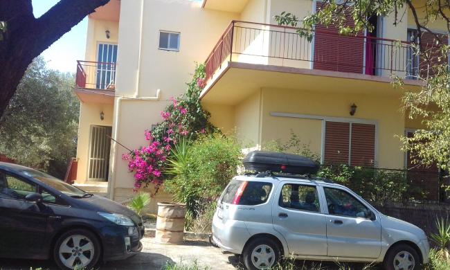 quiet home with sea view Images_2