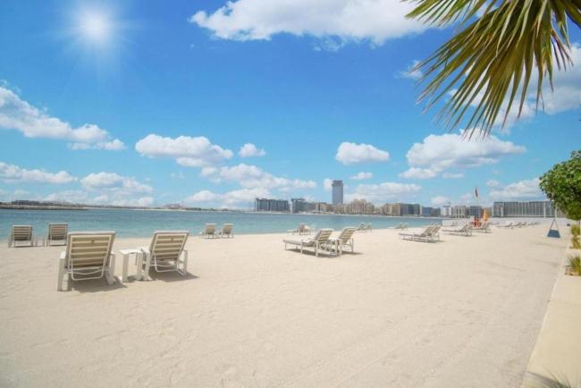Primestay - Premium 2BR in Emaar Beachfront with Private Beach Images_3