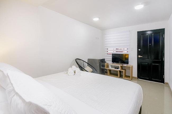 3C Studio w Fast WiFi Work While Enjoy Cartagena Images_2