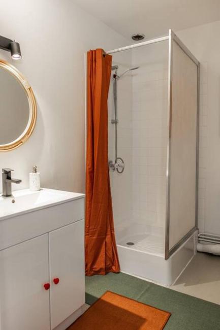 Ernest - le studio coloré Images_1