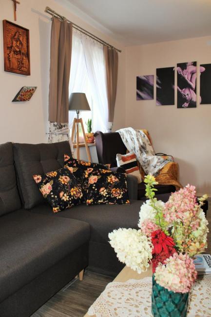 PIZUNY Dom pod dębem Images_1