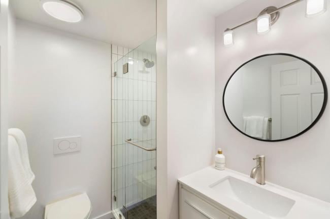 JHRL - Tensleep A11 - Minimalist, modern slopeside condo Images_4