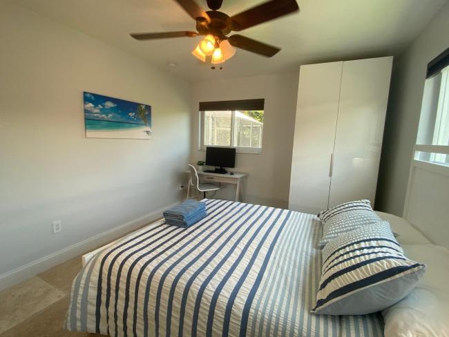 Entire Home w/ Pool and Game Room for 12 Guests! Images_4
