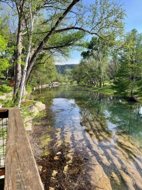 Hunka Hunka Images_2