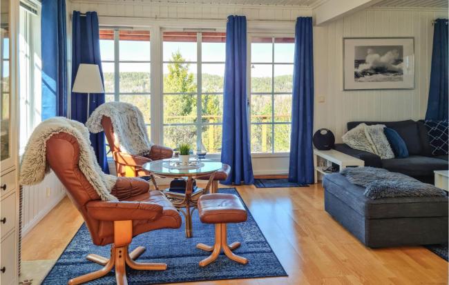 Amazing Home In Risør With Wifi Images_2