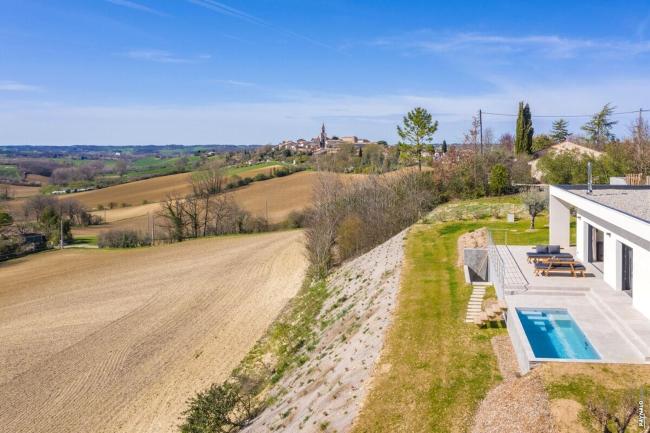 VILLA LE BELVEDERE-DESIGN-PISCINE-VUE-GAILLAC Images_4