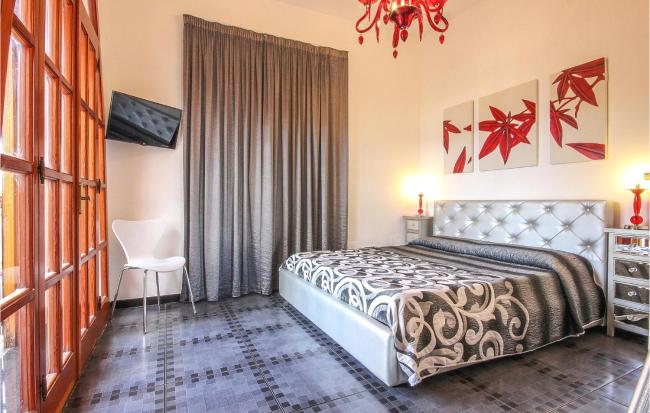 Amazing Apartment In Agropoli With Wifi Images_1