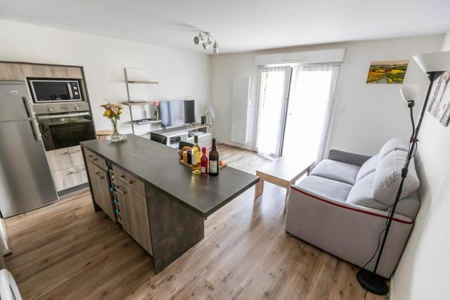 joli appartement T2 près du parc thermal Images_1