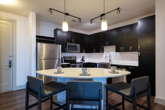 Modern Apartment in Prime Location ID5077X1 Images_4